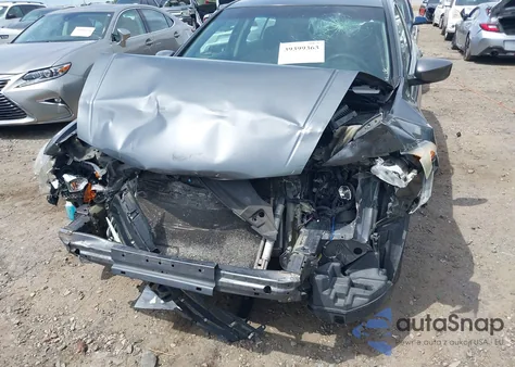 2011 Honda Accord 2.4 Lx z USA, uszkodzony, nr VIN 1HGCP2F33BA084528